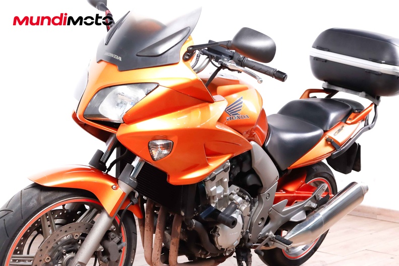 Motorbike image 9