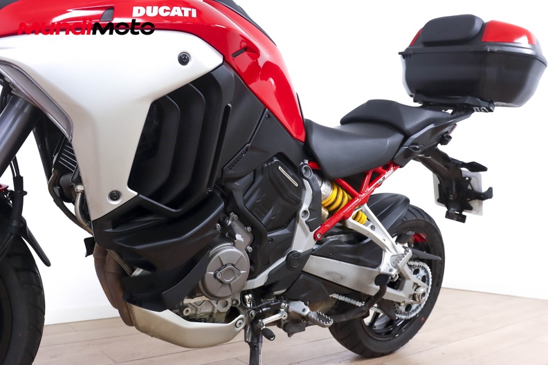 Motorbike image 8