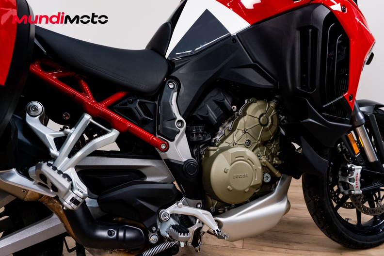 Motorbike image 3