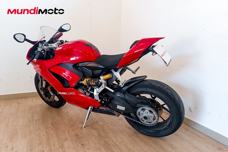 Motorbike image 7