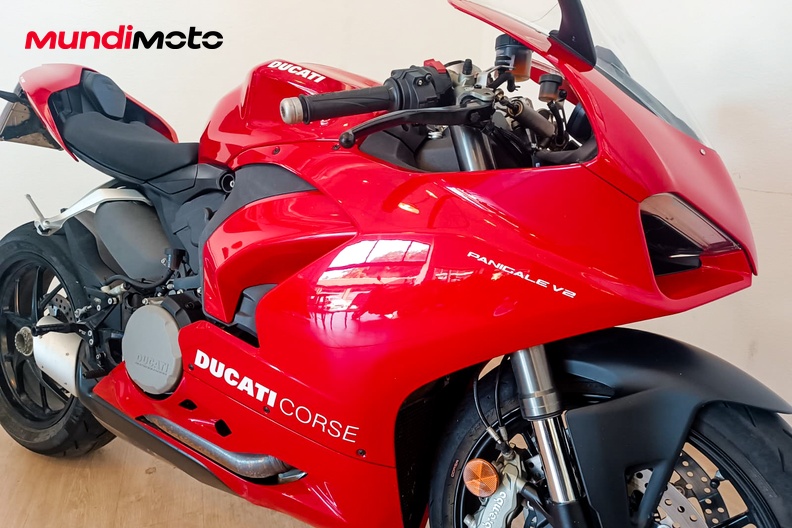 Motorbike image 4