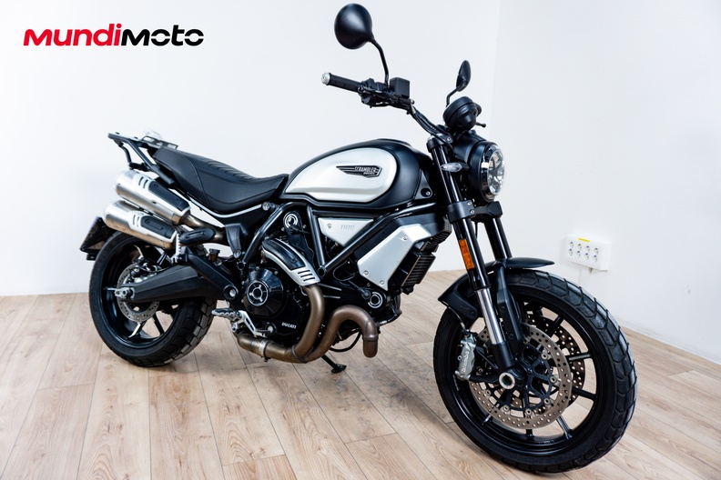 Motorbike image 1