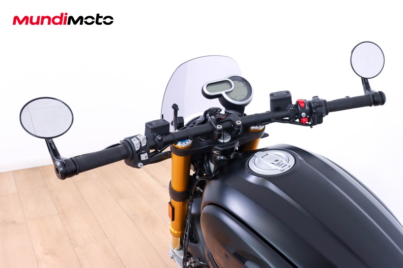 Motorbike image 10