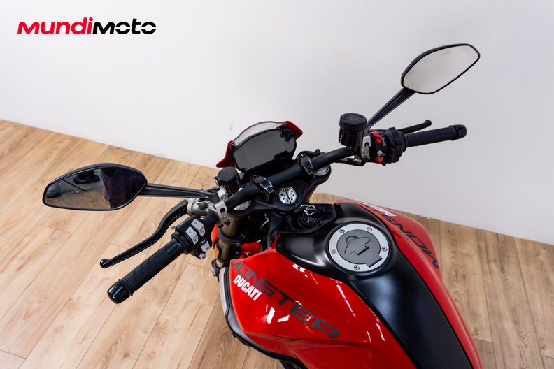 Motorbike image 10