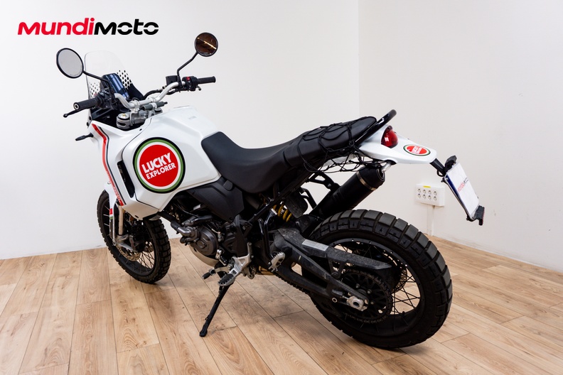 Motorbike image 7