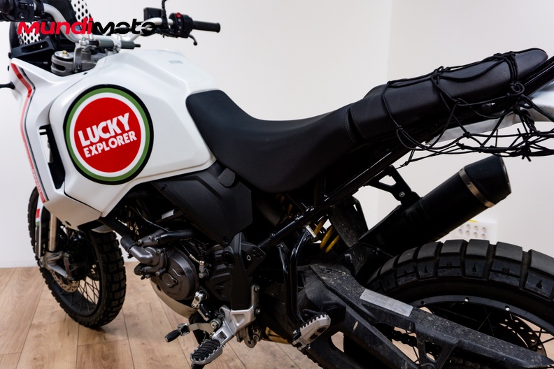 Motorbike image 8