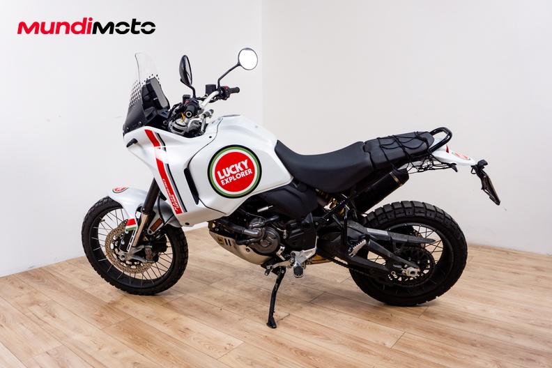 Motorbike image 5