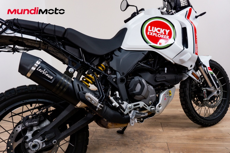 Motorbike image 3