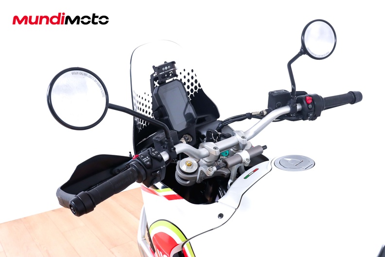 Motorbike image 10