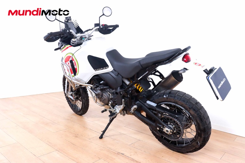 Motorbike image 6