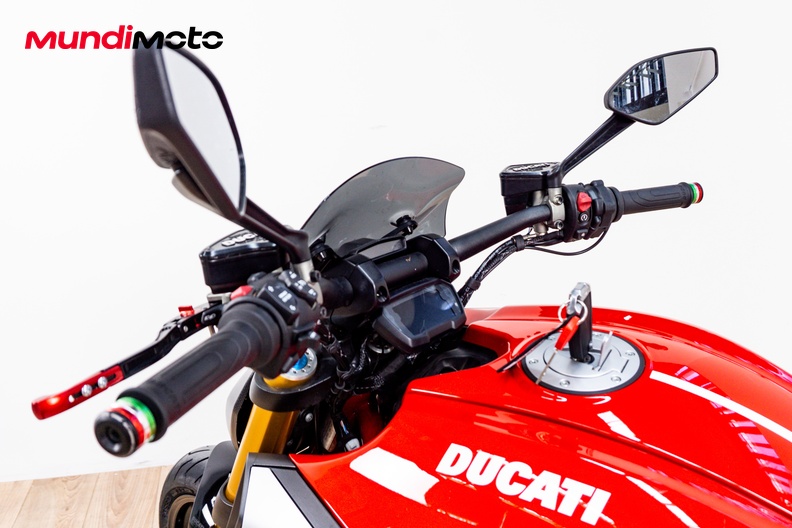 Motorbike image 10