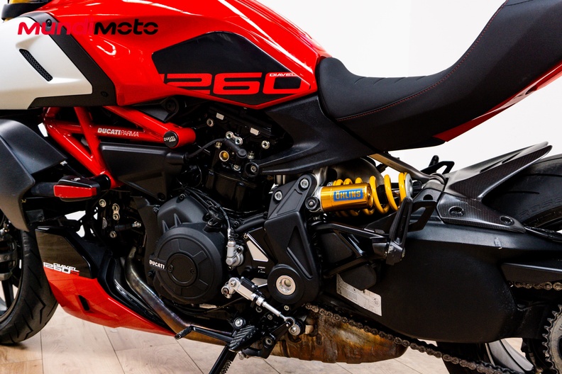Motorbike image 8
