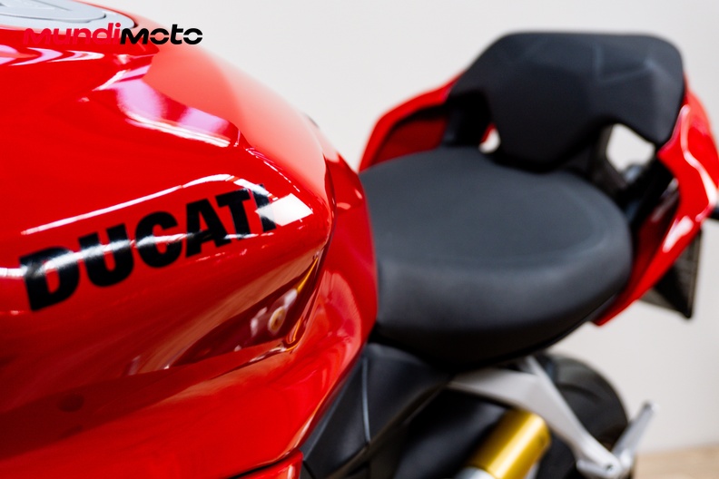 Motorbike image 12