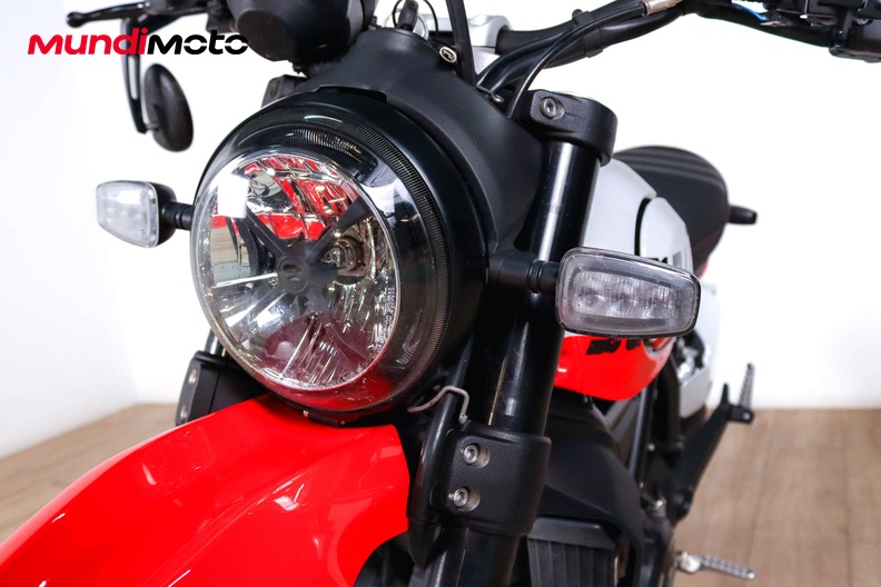 Motorbike image 8