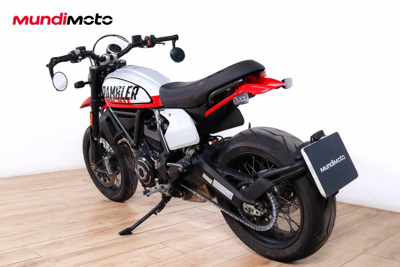 Motorbike image 6