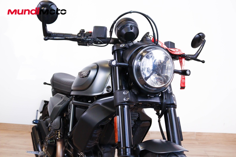 Motorbike image 4