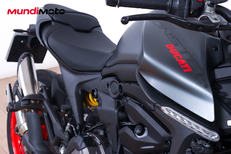 Motorbike image 12