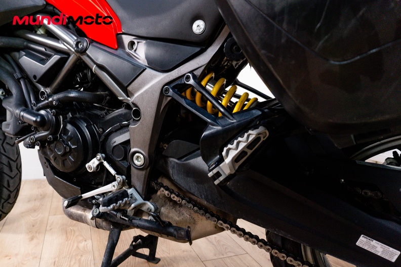 Motorbike image 8