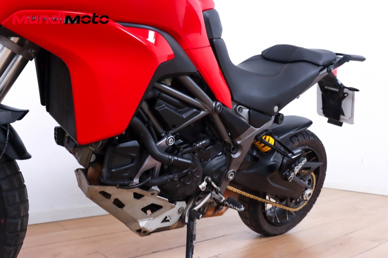 Motorbike image 8
