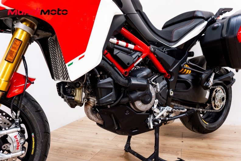 Motorbike image 9