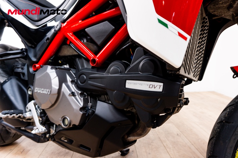 Motorbike image 4