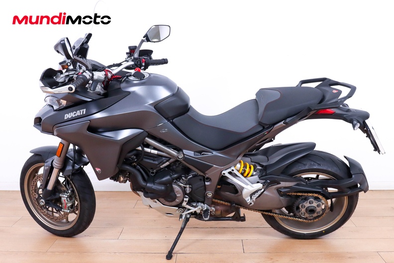 Motorbike image 5