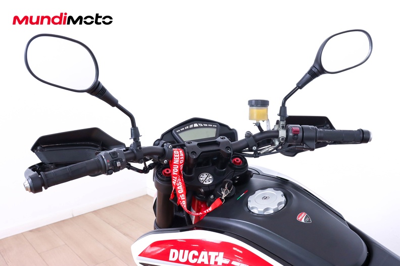 Motorbike image 10