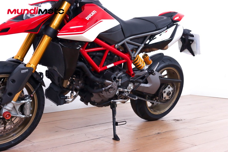 Motorbike image 8