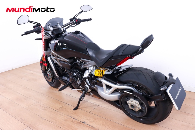 Motorbike image 6