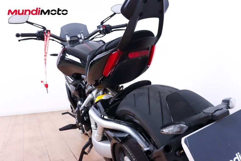 Motorbike image 9