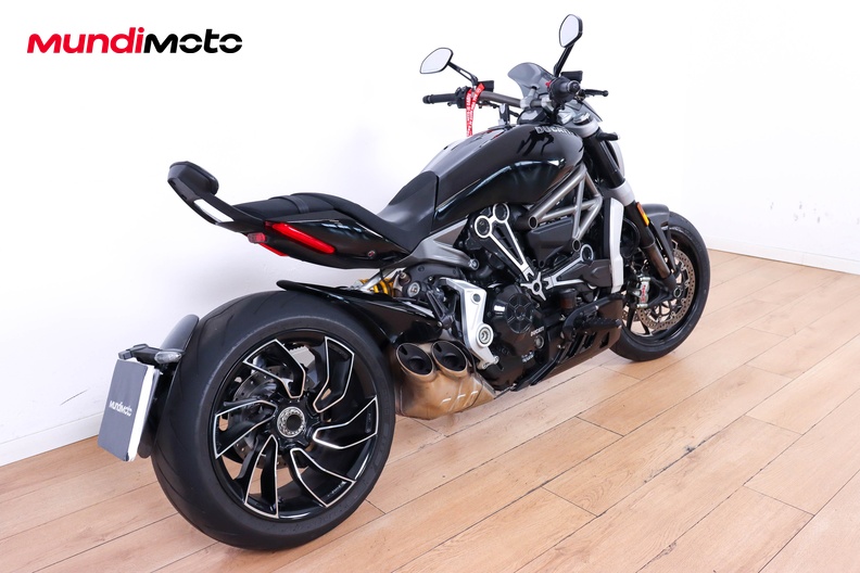 Motorbike image 2