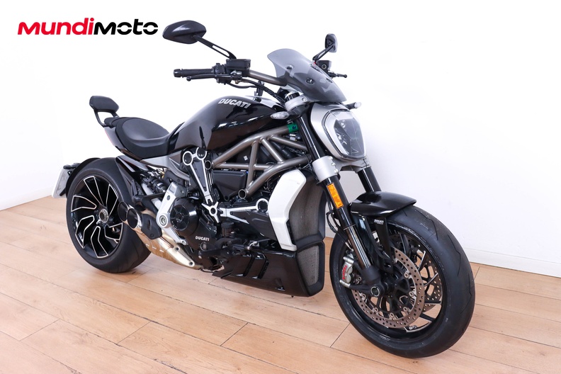 Motorbike image 1