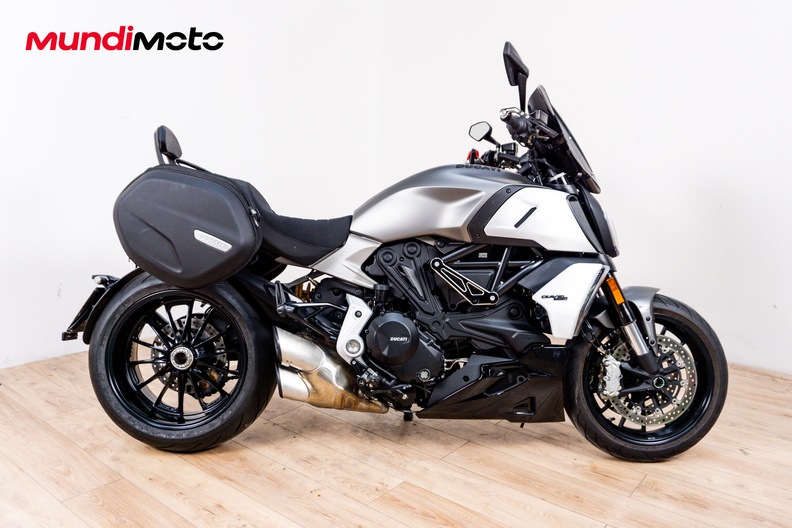 Motorbike image 0