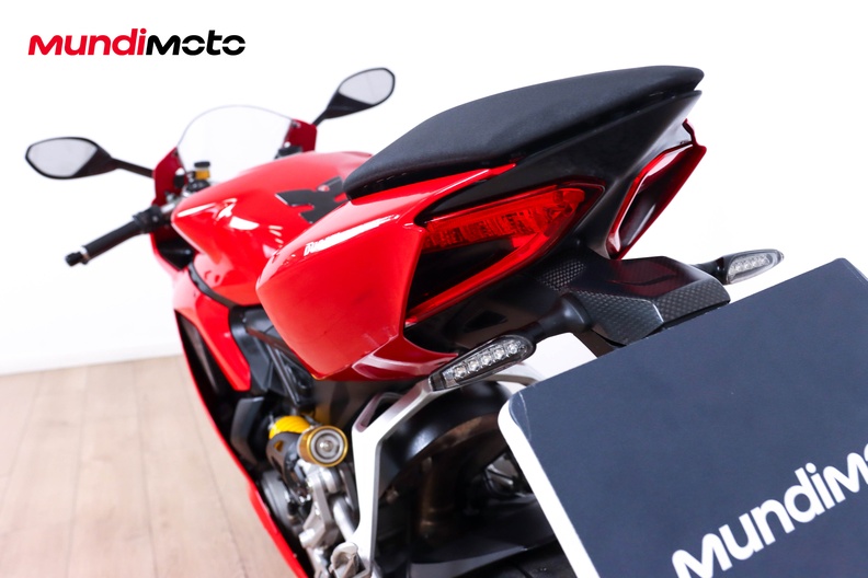 Motorbike image 9