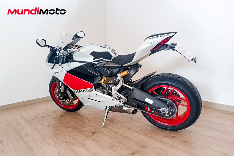 Motorbike image 7
