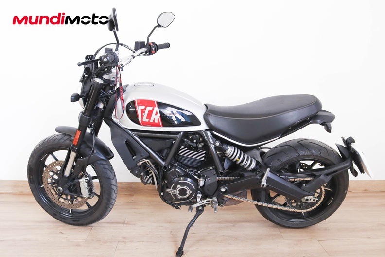 Motorbike image 5