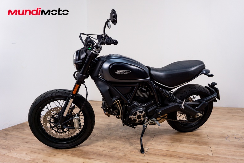 Motorbike image 6