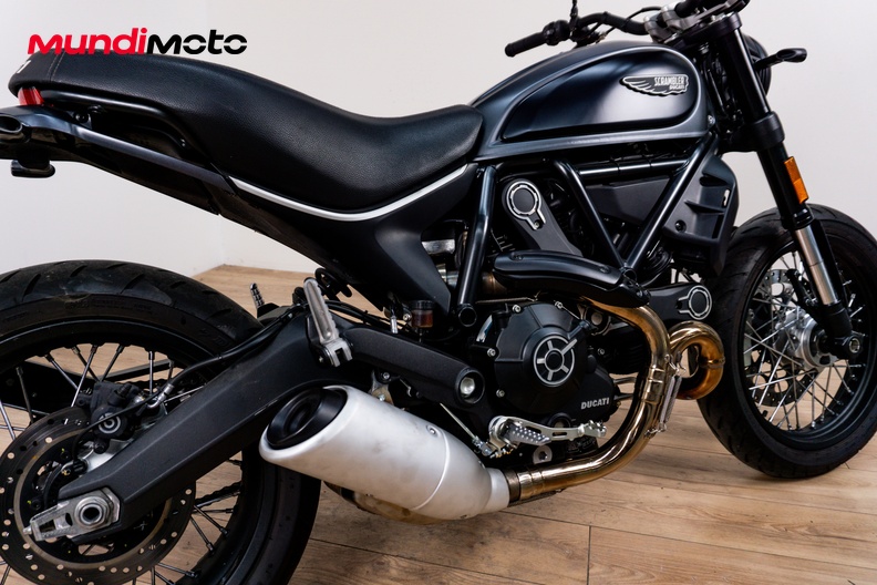 Motorbike image 3