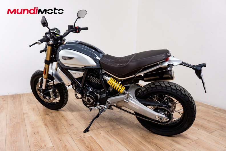Motorbike image 7