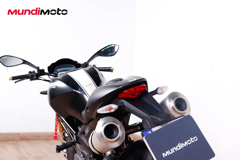 Motorbike image 9