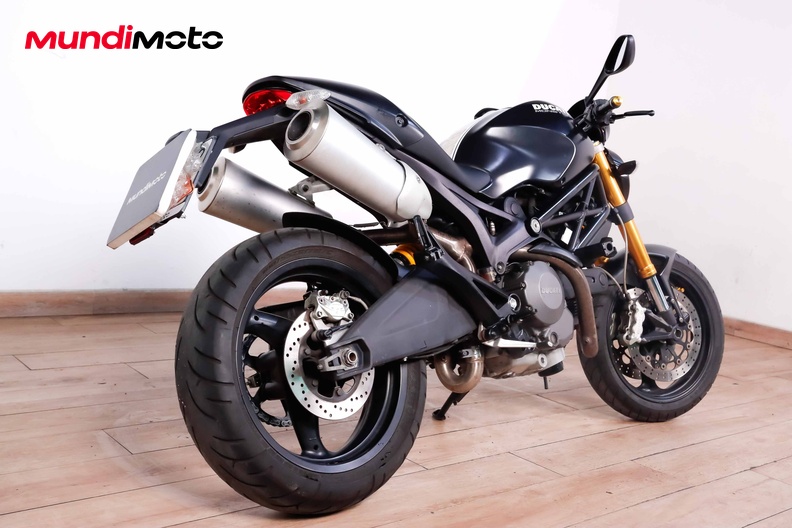 Motorbike image 2