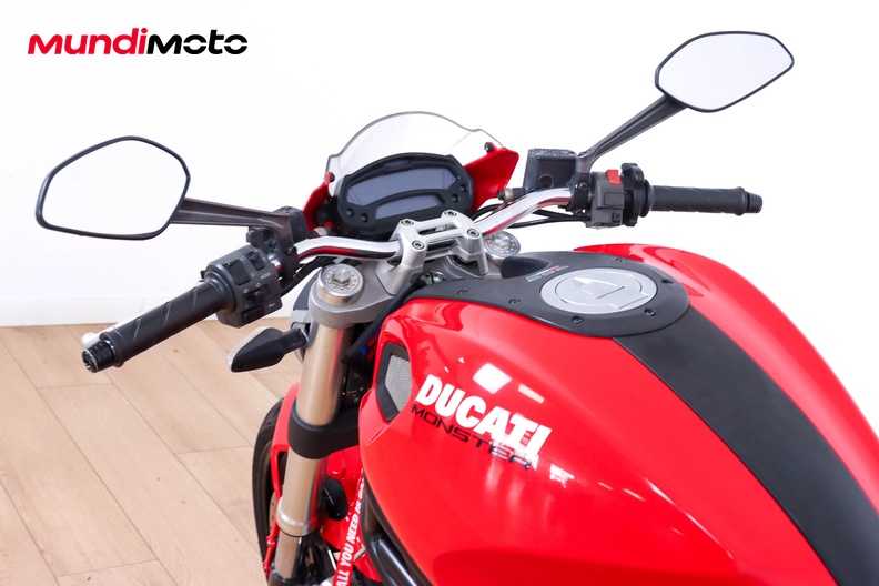 Motorbike image 10
