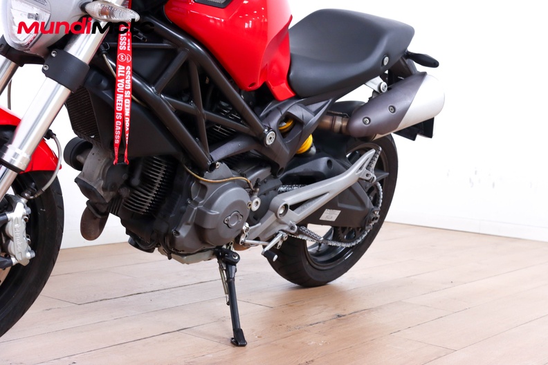 Motorbike image 8