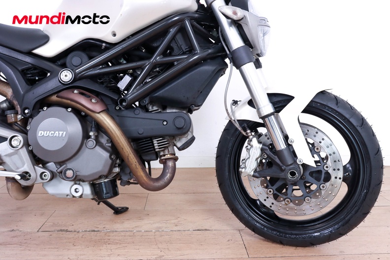 Motorbike image 12