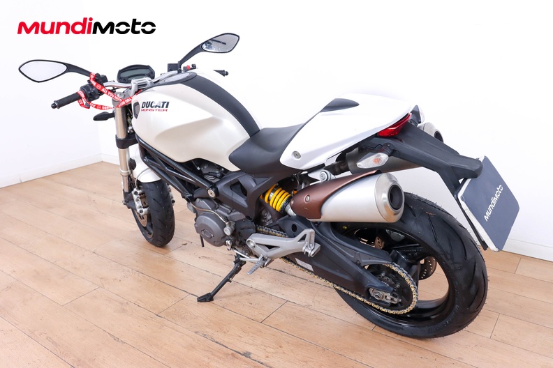 Motorbike image 6