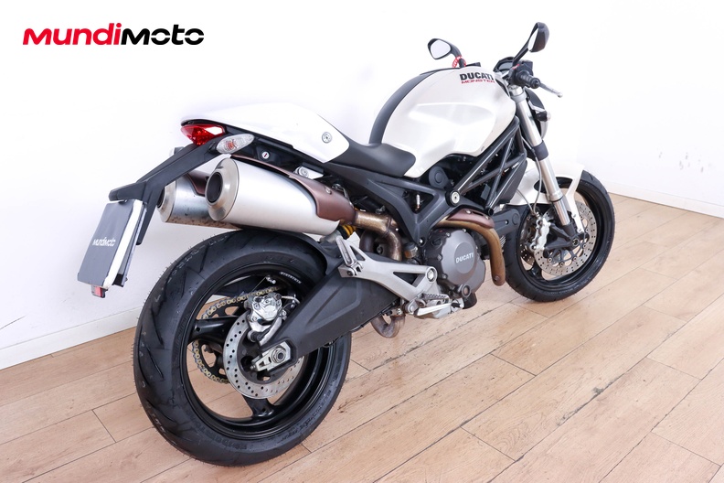 Motorbike image 2