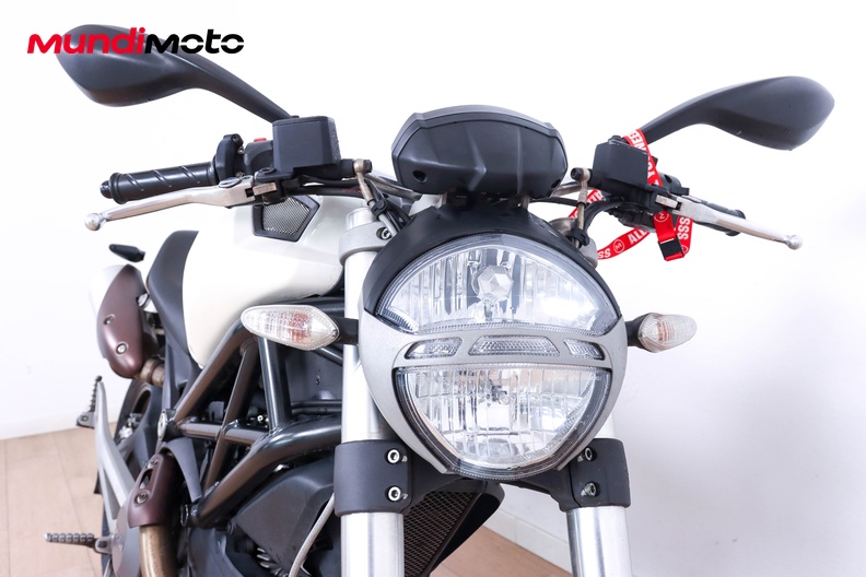 Motorbike image 4