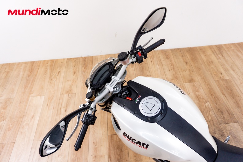Motorbike image 10