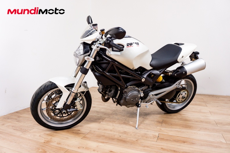 Motorbike image 6