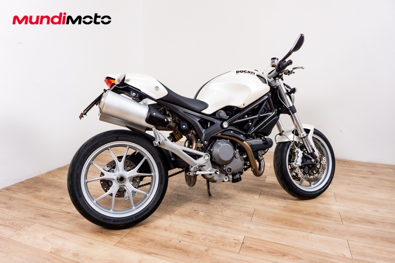 Motorbike image 2
